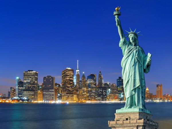 ALMANACCO: 17 Giugno arriva a New York la Statua della&nbsp;Libertà
